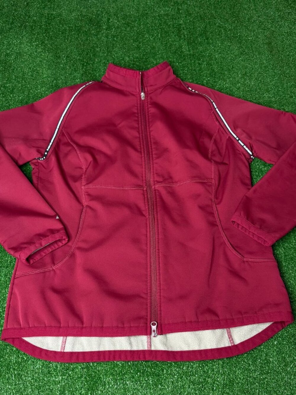 New Balance Women's M Burgundy Full Zip Fleece Lined Track Jacket Reflective